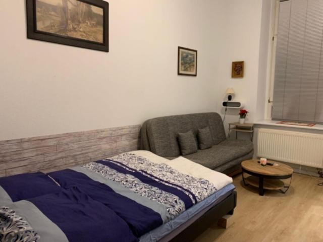 Pension Lotti Friedrichshain Berlino Esterno foto